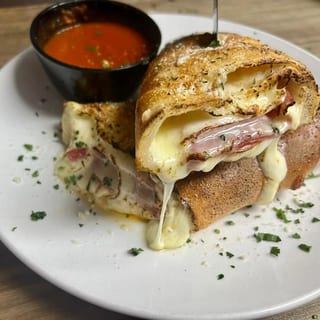 Original Stromboli