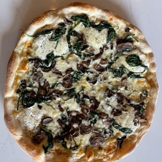Spinach & Mushrooms Pizza